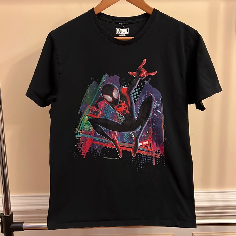 Marvel Spider-Man, Miles Morales, boys size large, t-shirt.